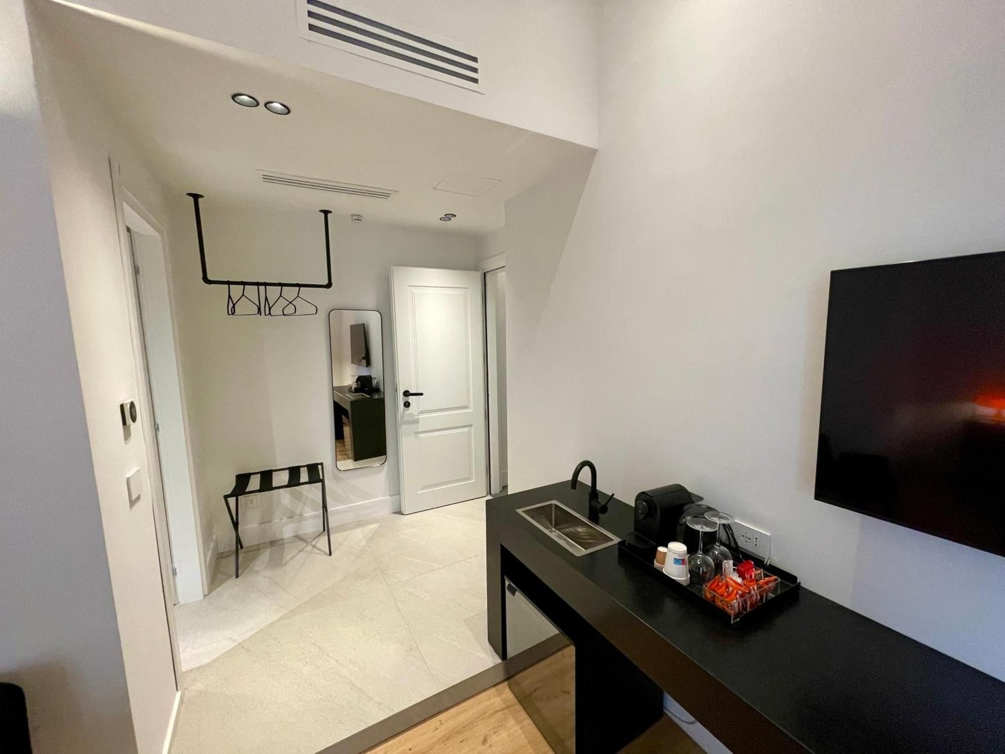 Bed and Breakfast Rolando Domus Napoli Esterno foto