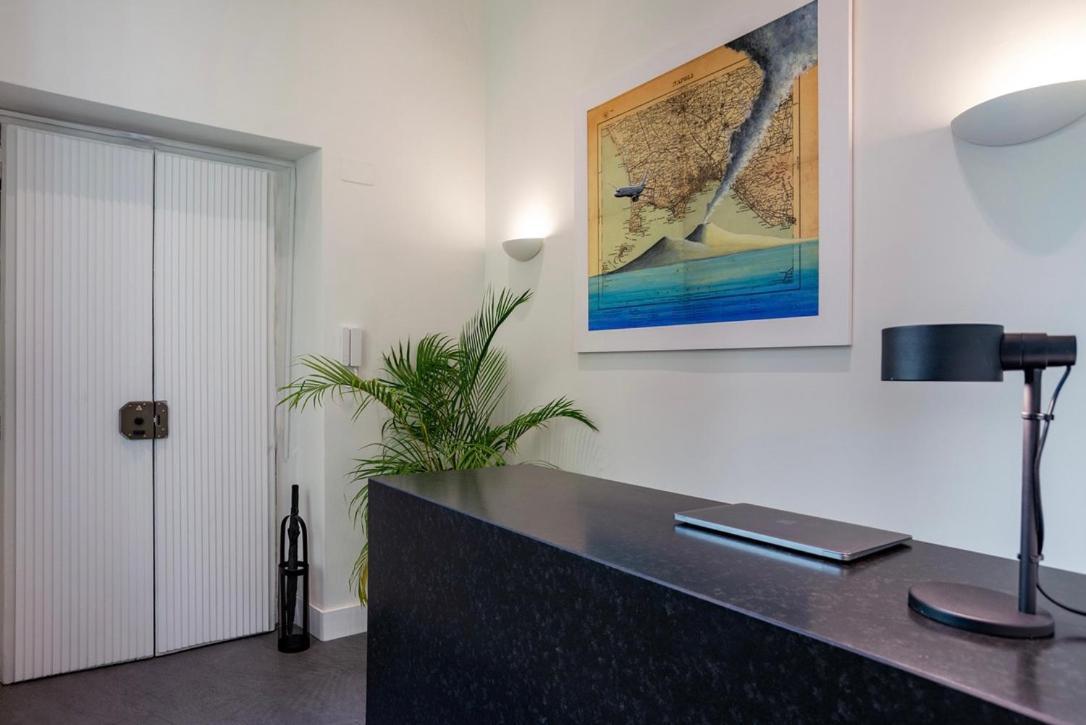 Bed and Breakfast Rolando Domus Napoli Esterno foto